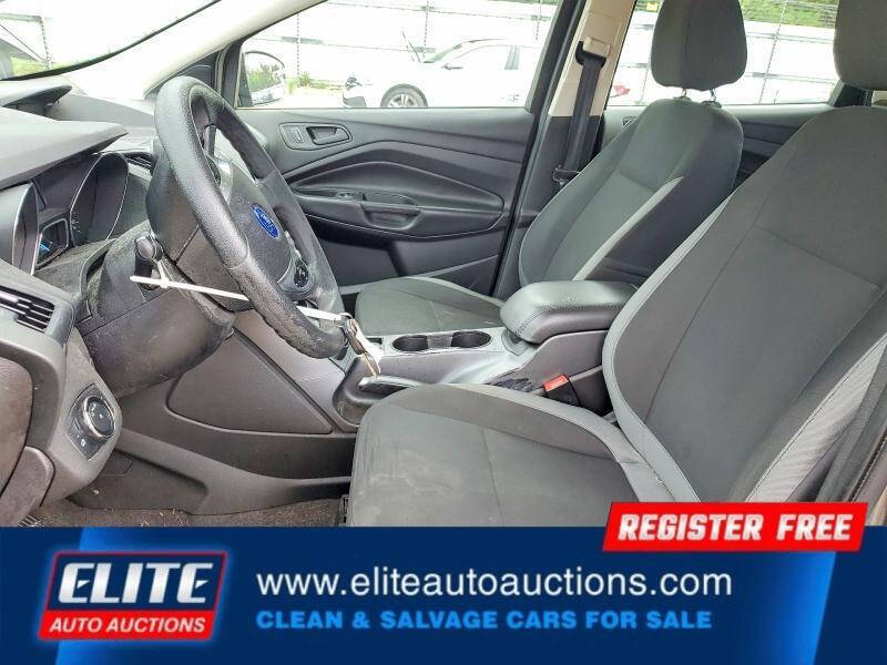 2014 Ford Escape S