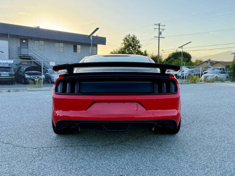 2015 Ford Mustang V6
