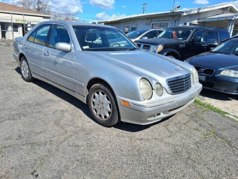 2000 Mercedes-Benz E-Class E 320