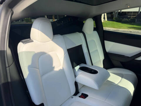2020 Tesla Model Y Performance