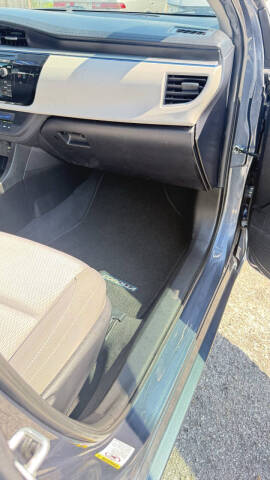 2014 Toyota Corolla LE