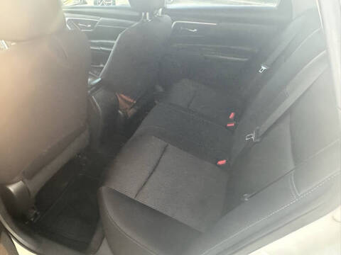 2016 Nissan Altima 2.5 SR