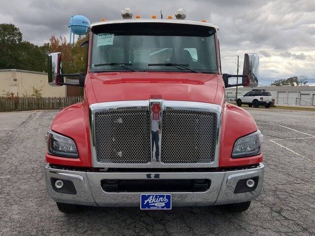 2026 Kenworth T280 with 21.5ft Chevron LCG Rollback