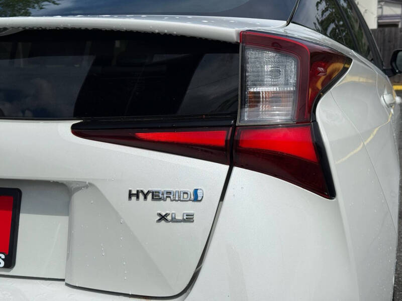2020 Toyota Prius XLE AWD-e
