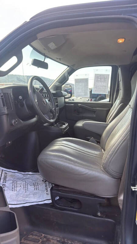 2019 GMC Savana 3500