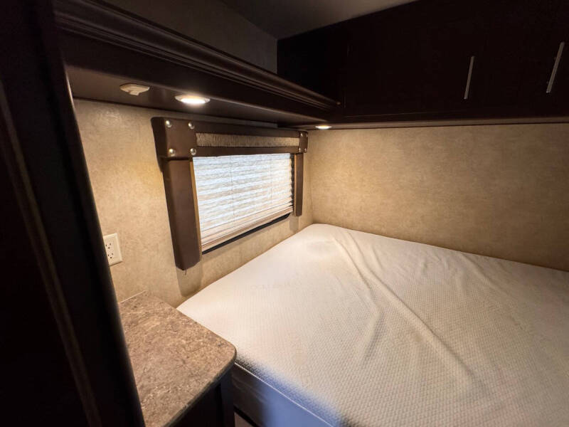 2015 Forest River Stealth