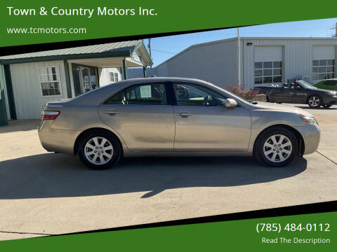 2008 Toyota Camry Hybrid for sale at Town & Country Motors Inc. in Meriden KS