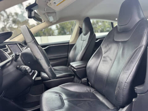 2013 Tesla Model S
