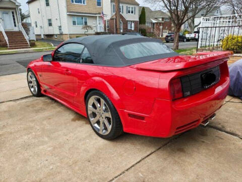 2005 Ford Mustang