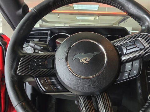 2017 Ford Mustang V6
