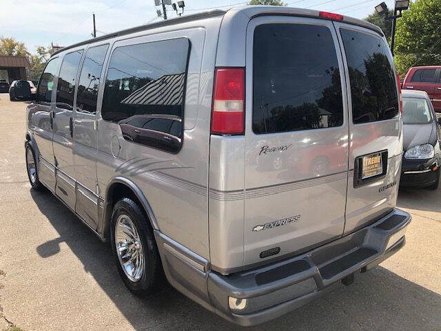 2005 Chevrolet Express for sale at Extreme Auto Plaza in Des Moines, IA