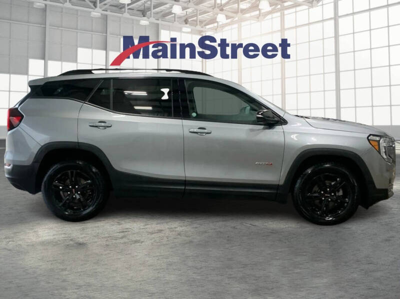 2023 GMC Terrain AT4