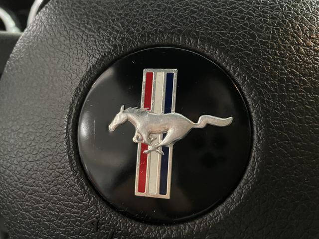 2006 Ford Mustang GT Deluxe