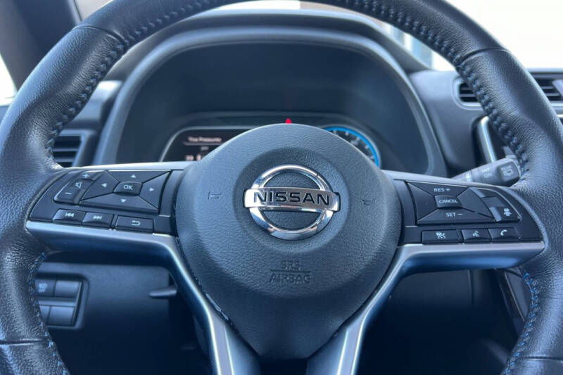2019 Nissan LEAF SV