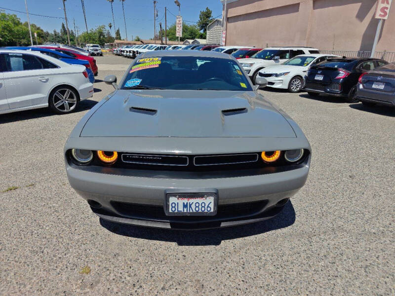 2019 Dodge Challenger SXT