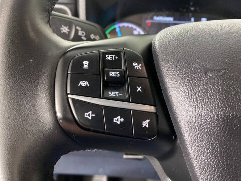 2023 Ford Maverick Lariat