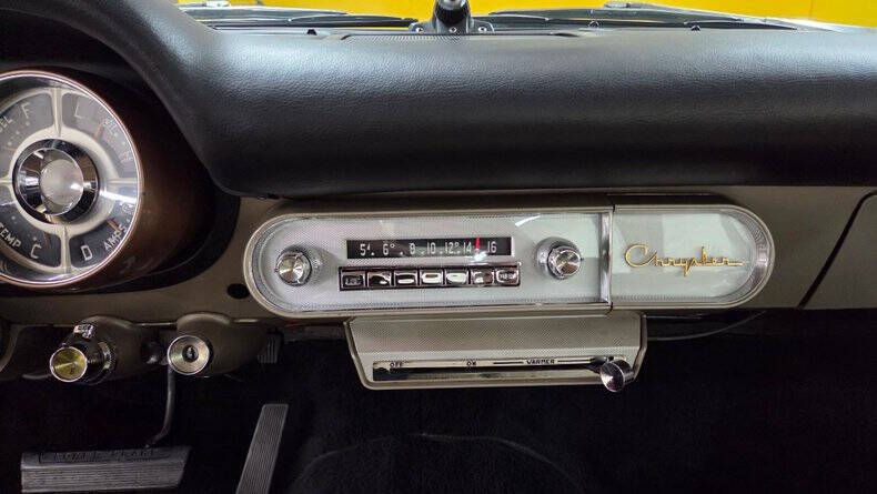1957 Chrysler Windsor