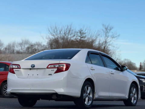 2013 Toyota Camry Hybrid