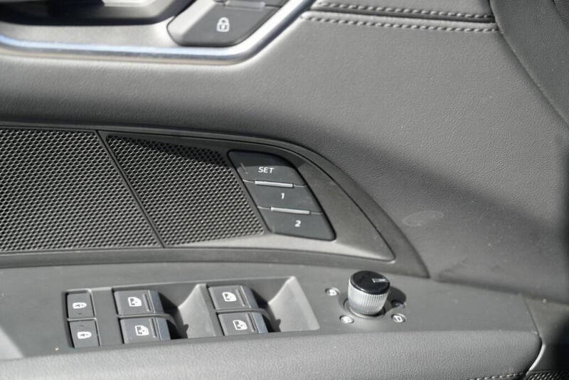 2022 Audi e-tron GT quattro Premium Plus