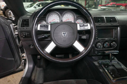 2009 Dodge Challenger SRT8