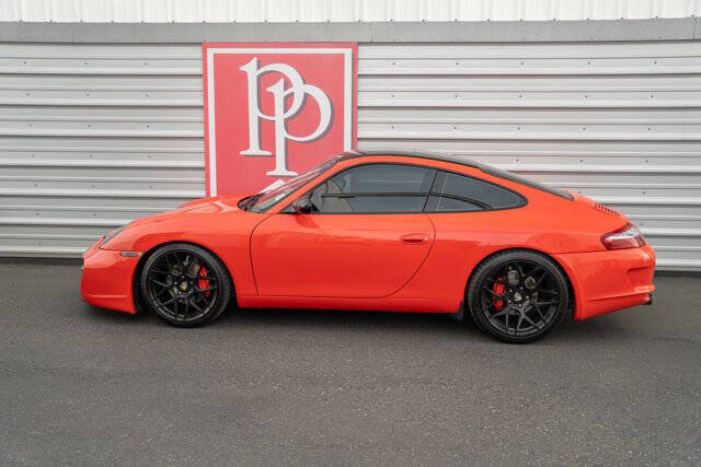 2003 Porsche 911 38