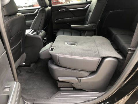 2024 GMC Acadia Elevation