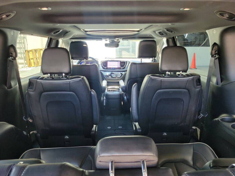 2022 Chrysler Pacifica Limited