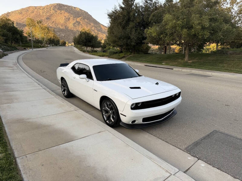 2017 Dodge Challenger SXT