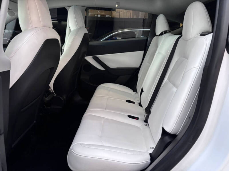2022 Tesla Model Y Long Range