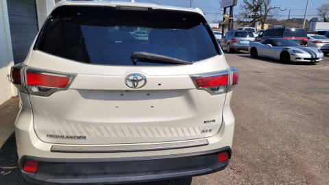 2016 Toyota Highlander XLE