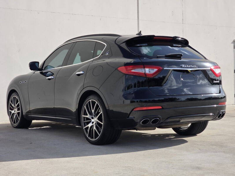 2017 Maserati Levante S