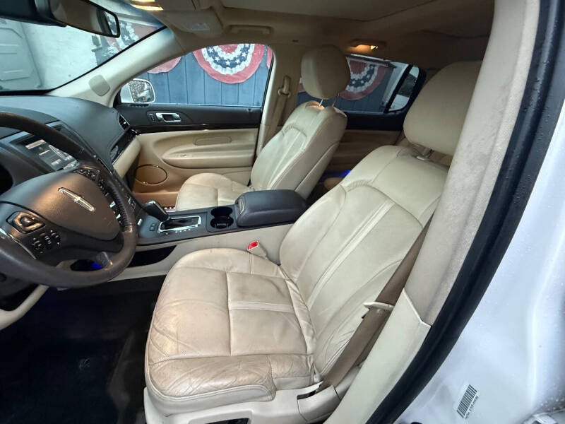 2015 Lincoln MKT EcoBoost