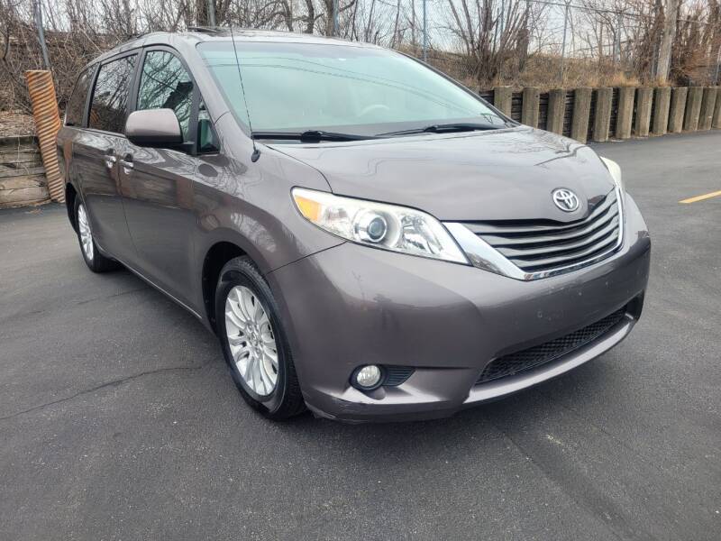 2013 Toyota Sienna for sale at U.S. Auto Group in Chicago IL