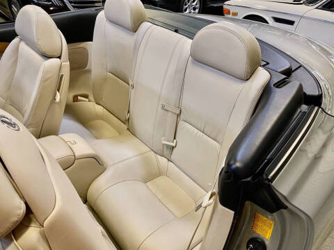 2005 Lexus SC 430