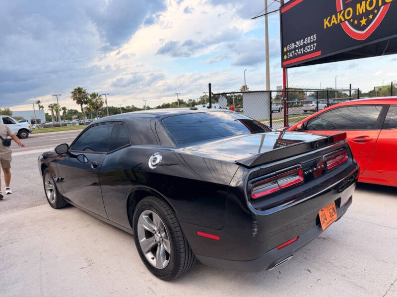 2018 Dodge Challenger SXT
