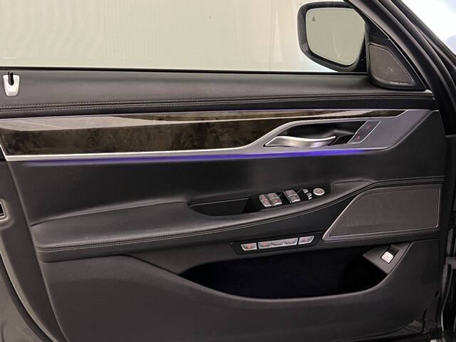 2018 BMW 7 Series 750i