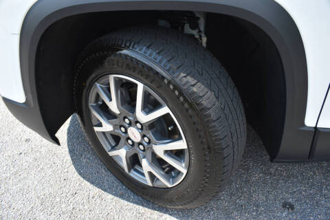 2023 GMC Acadia SLE