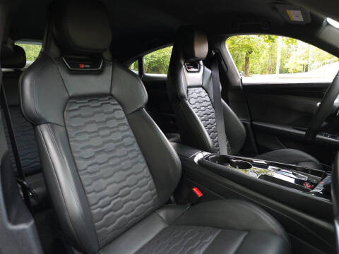 2022 Audi RS e-tron GT quattro