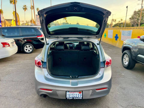 2013 Mazda MAZDA3 i Grand Touring