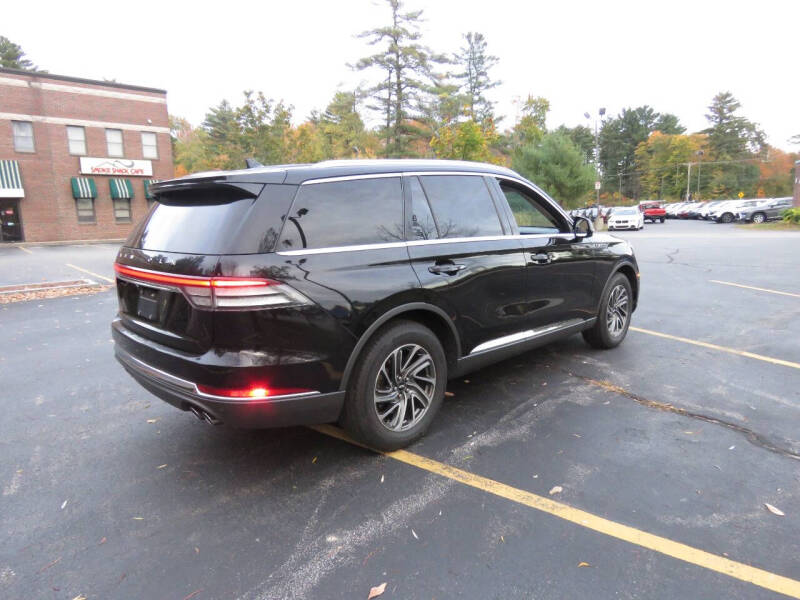 2022 Lincoln Aviator Livery