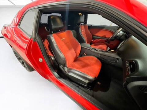 2015 Dodge Challenger SRT Hellcat