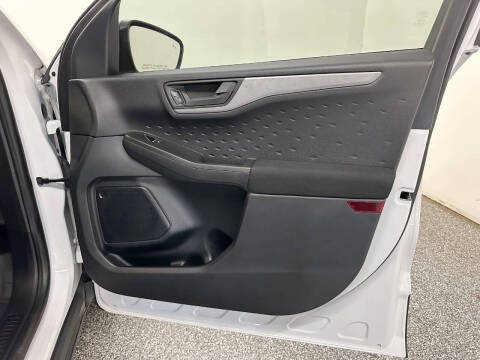 2020 Ford Escape S