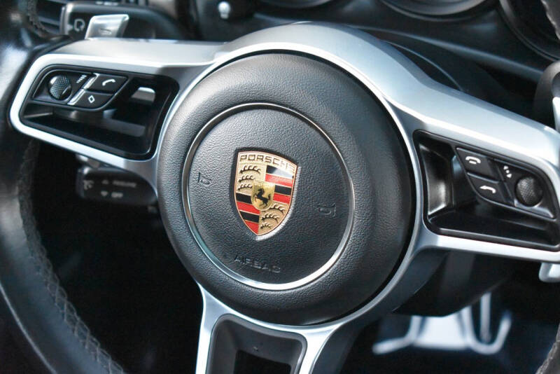 2021 Porsche Macan