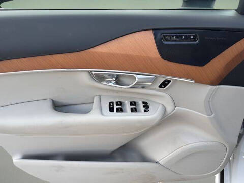 2022 Volvo XC90 Recharge T8 Inscription Expression 7P