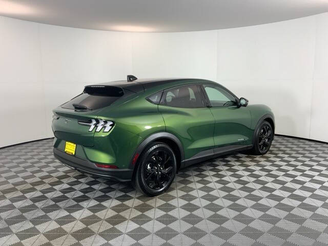 2024 Ford Mustang Mach-E Select