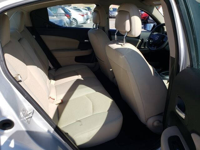 2011 Dodge Avenger Express