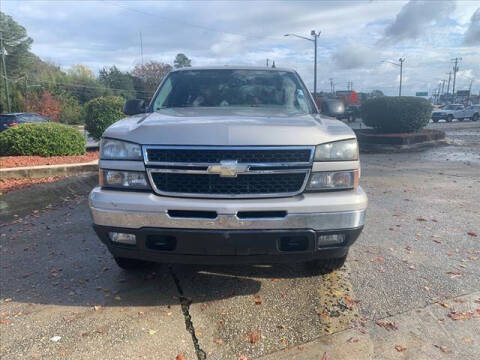 2007 Chevrolet Silverado 1500 Classic for sale at Kelly & Kelly Auto Sales in Fayetteville NC