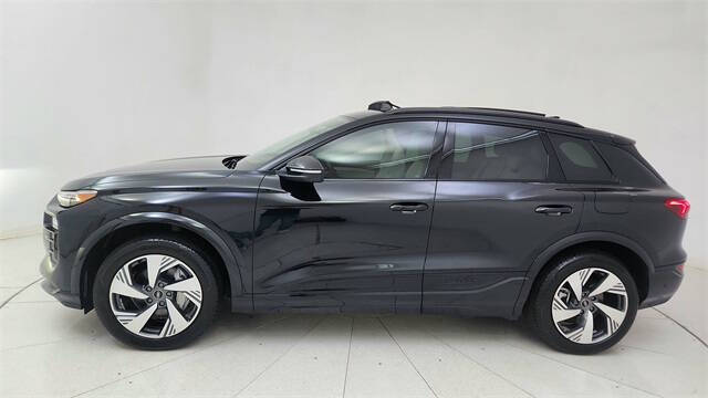 2025 Audi Q6 e-tron quattro Premium Plus