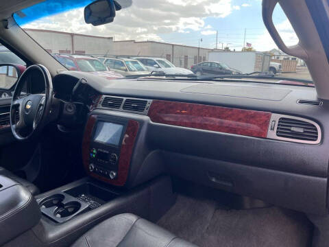 2013 Chevrolet Suburban LT