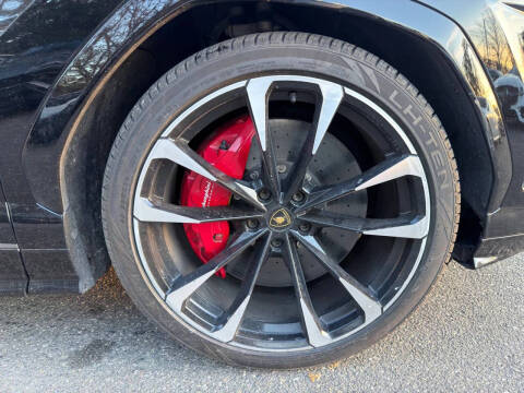 2020 Lamborghini Urus